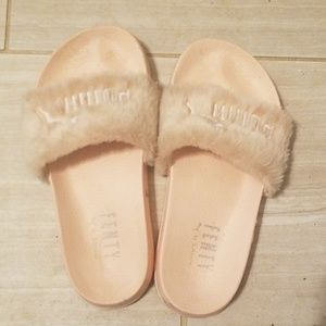 fenty fuzzy slides